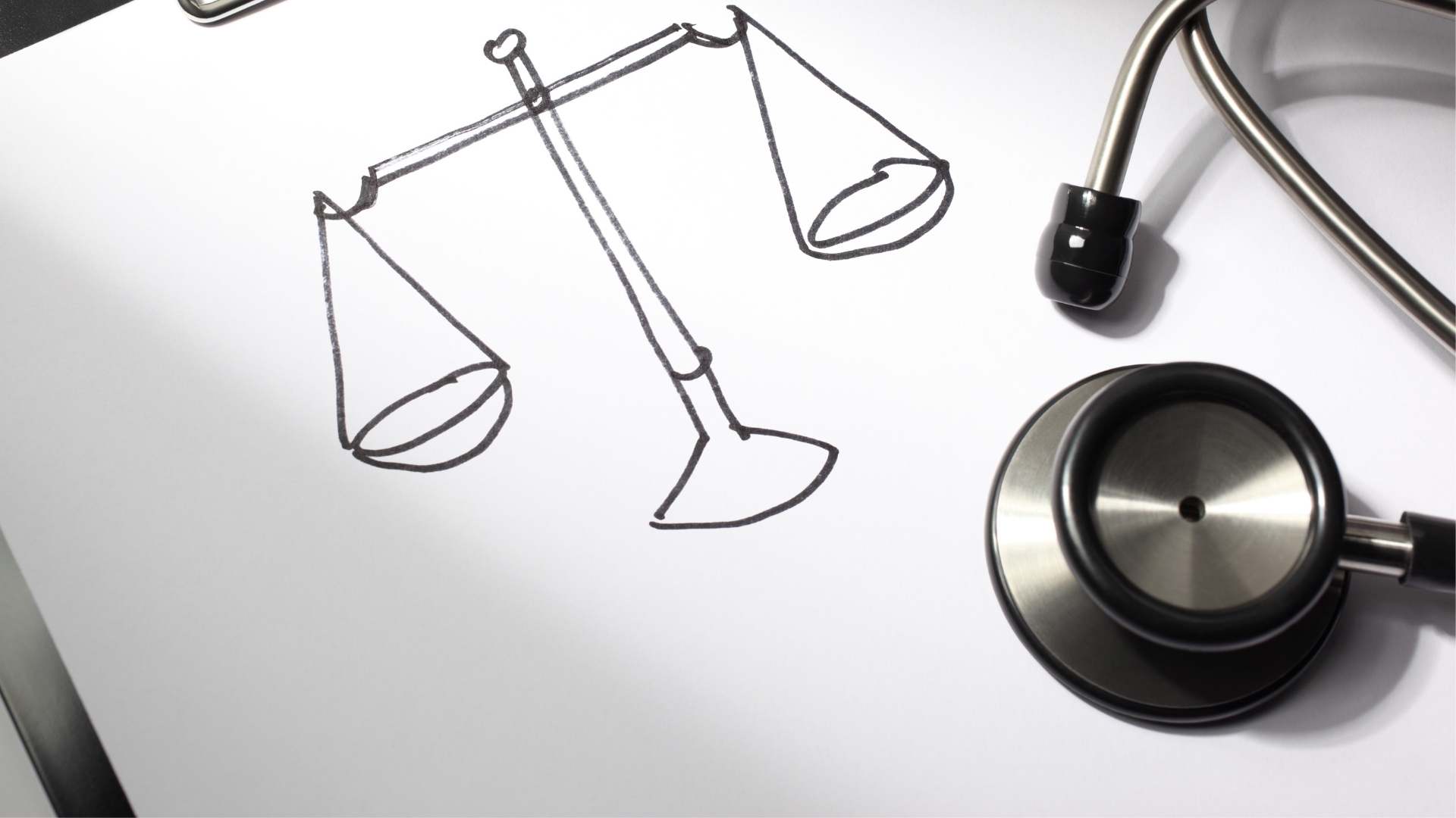 Aspetti Legali e Amministrativi legati alla Professione Medica